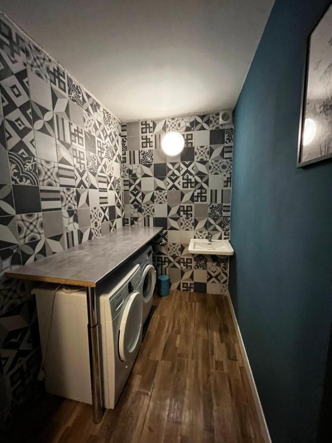 Charmant Studio Proche Centre Ville Et Gare Lourdes Kültér fotó